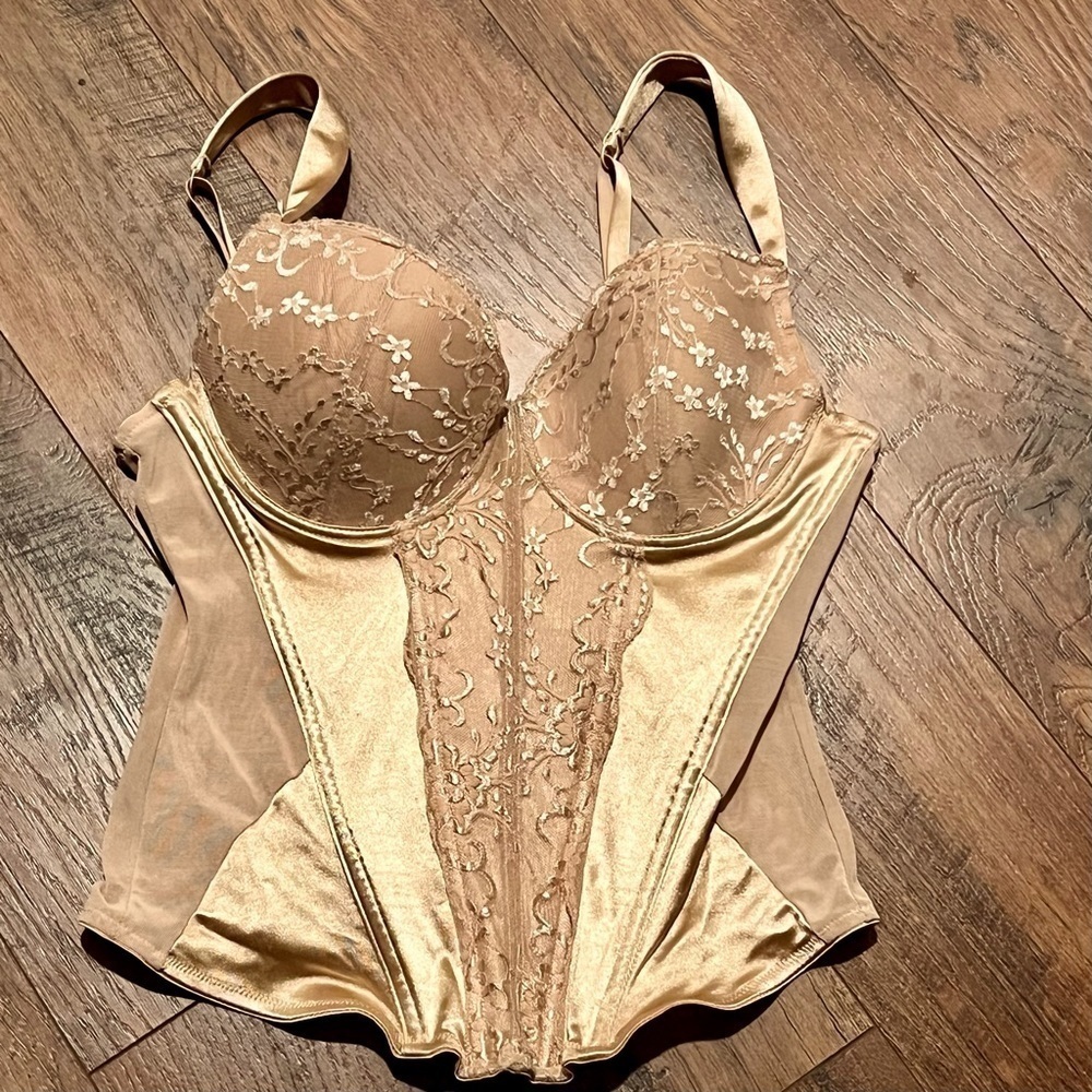 Vintage corset. Size IX